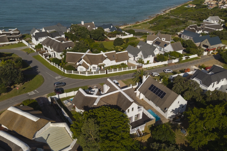 5 Bedroom Property for Sale in St Francis Bay Village Eastern Cape
